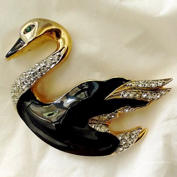 Black Swan Brooch Goldtone Retro 80s Resin Enamel Pavé Rhinestones - Picture 8 of 10